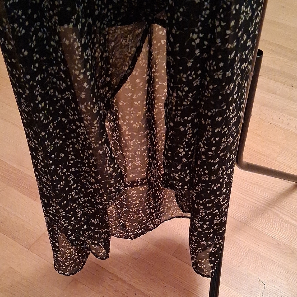 West Kei Black and White Floral High-Low Dress - Picture 9 of 11